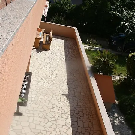 Karabaic Krk Lägenhet