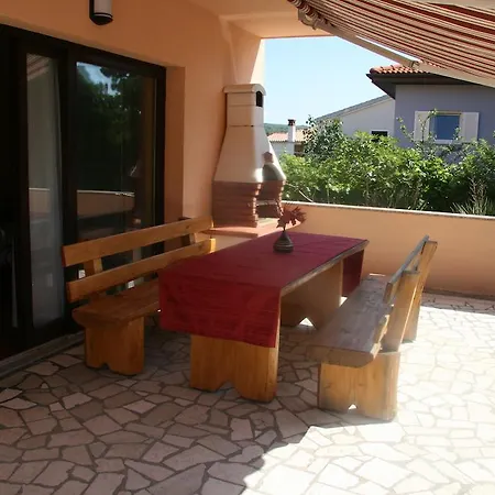 Karabaic Krk Appartement