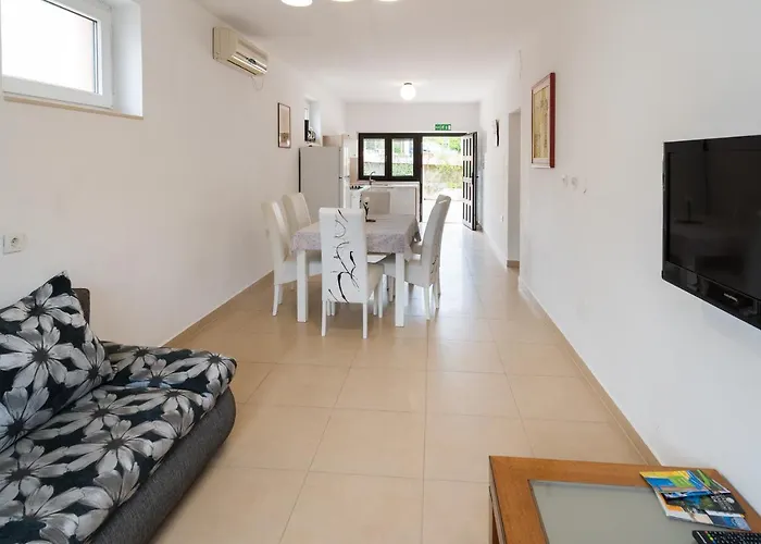 Karabaic Krk Apartment Krk Town