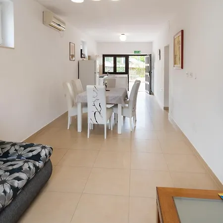Karabaic Krk Apartament Krk Town