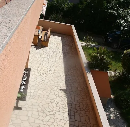 Karabaic Krk דירה