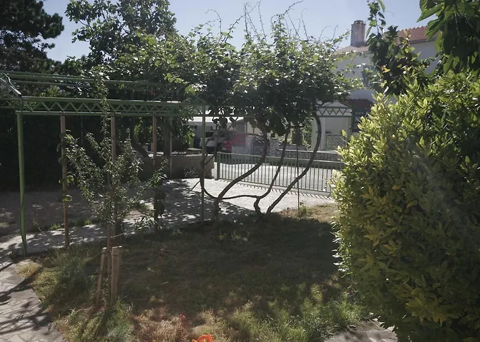 Karabaic Krk דירה קרק